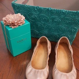 Rose Gold Metallic Tieks Sz 9
